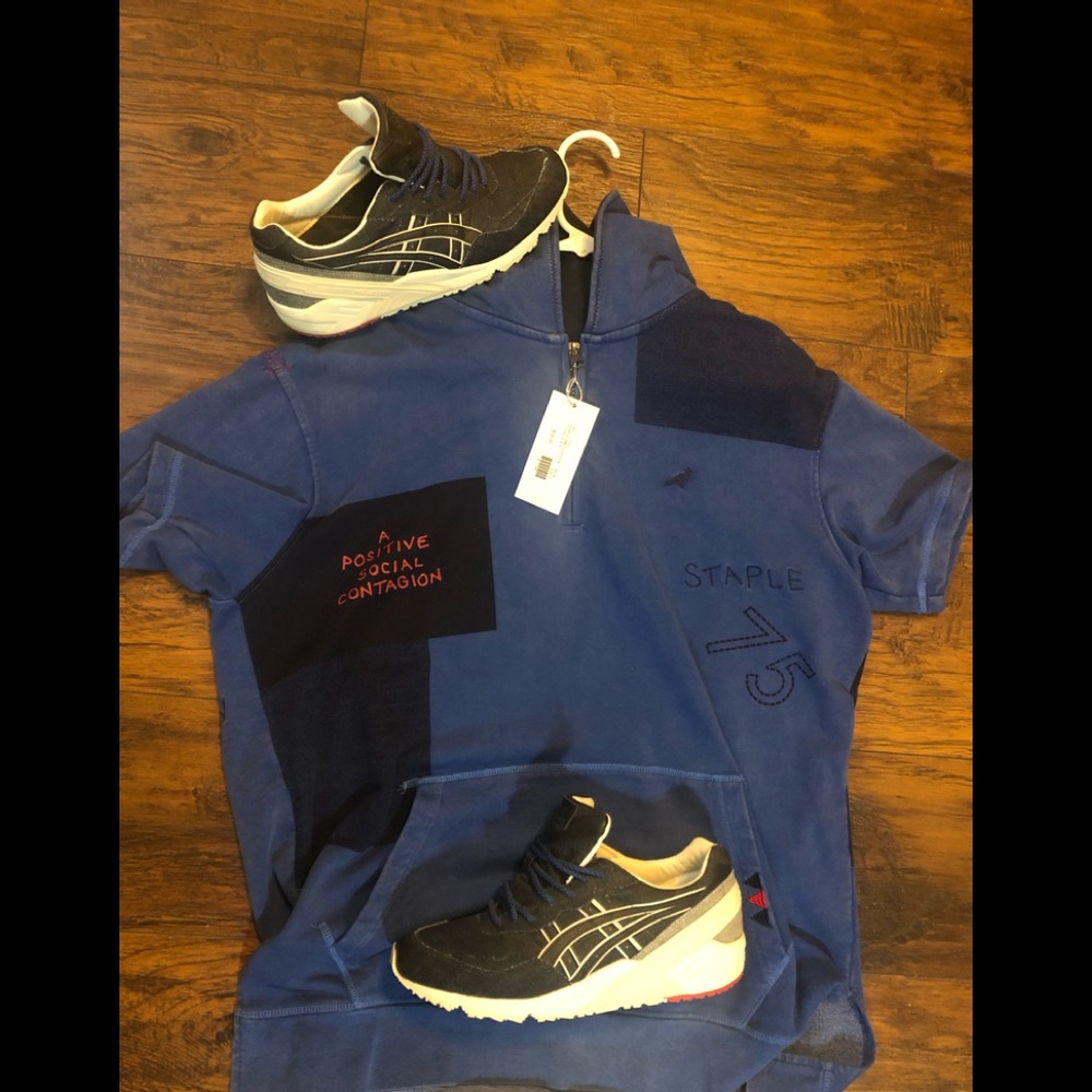 Shoes/hoodie